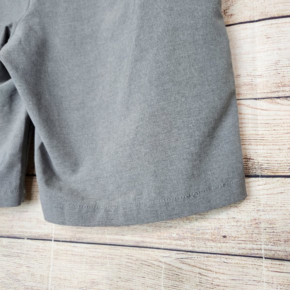 Volcom Surf & Turf 4 Way Stretch Shorts Men's 30 Gray Flat Front Chino Casual - Picture 9 of 11